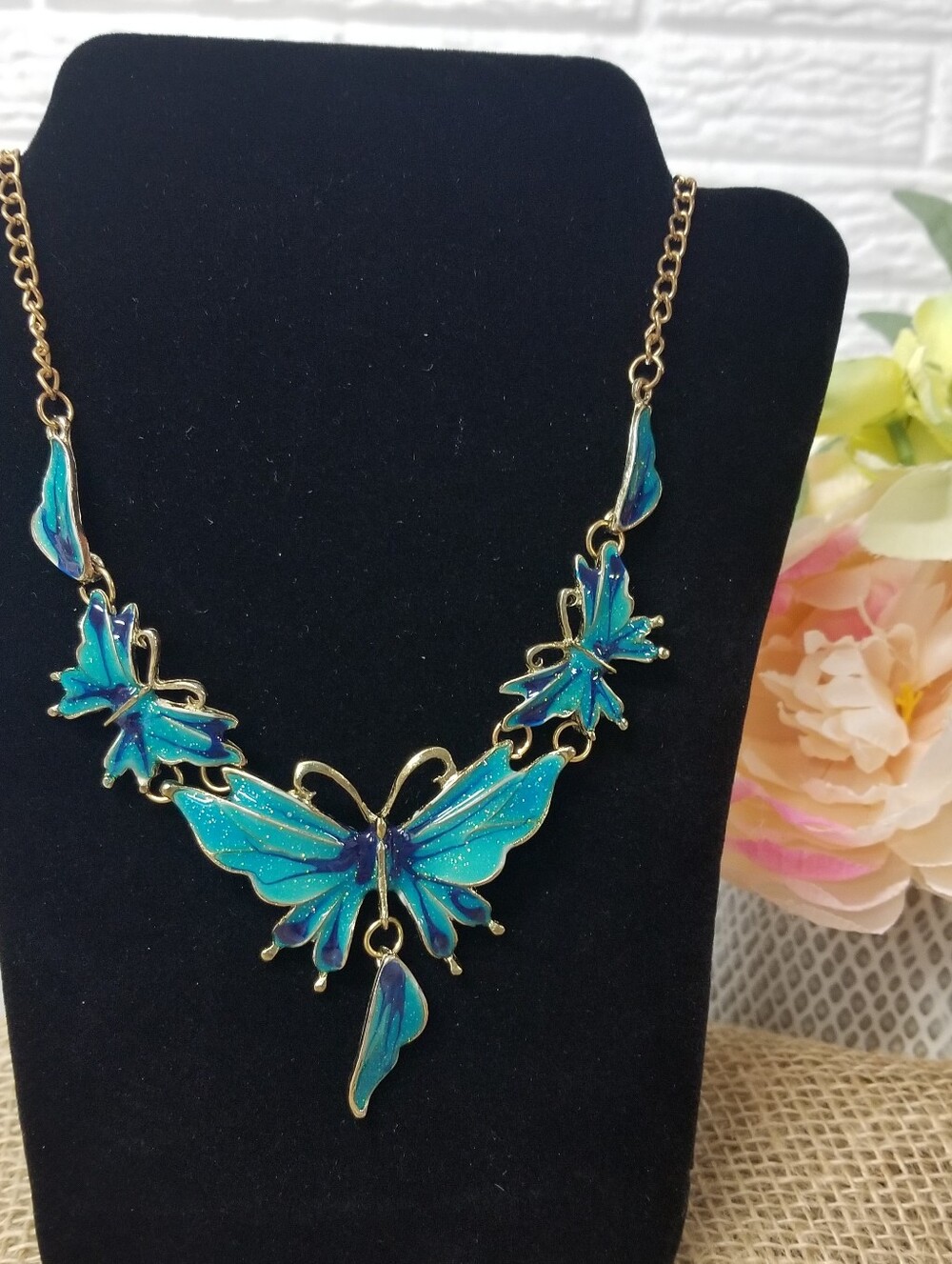 🦋Enamel Butterfly Necklace🦋
